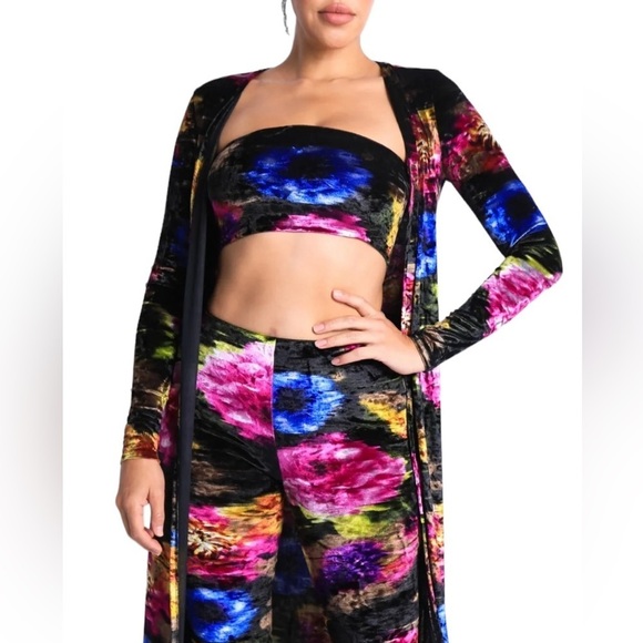 Women's Floral Print Velvet Crop Top Bandeau Pants Long Cardigan 3 Piece Set
New - Picture 5 of 8